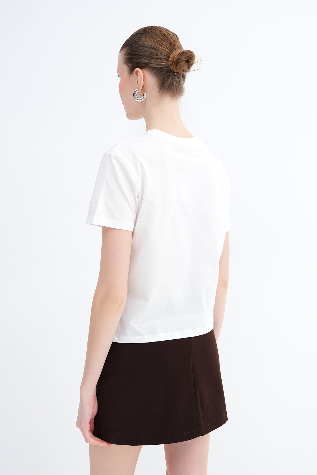 Ecru_Printed-T-Shirt-addax