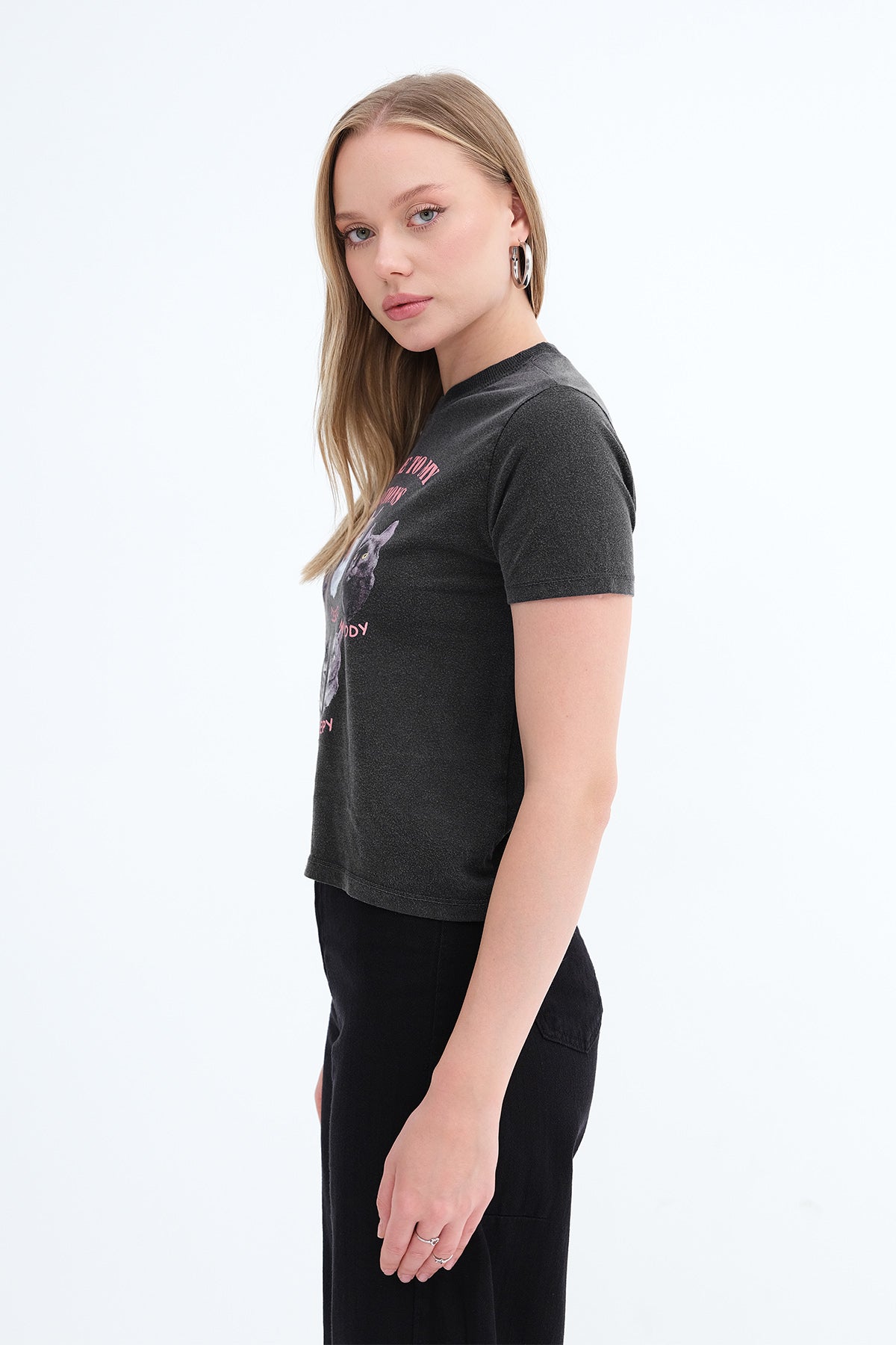 Acid-Lead-Grey_Cat-Print-T-shirt-addax