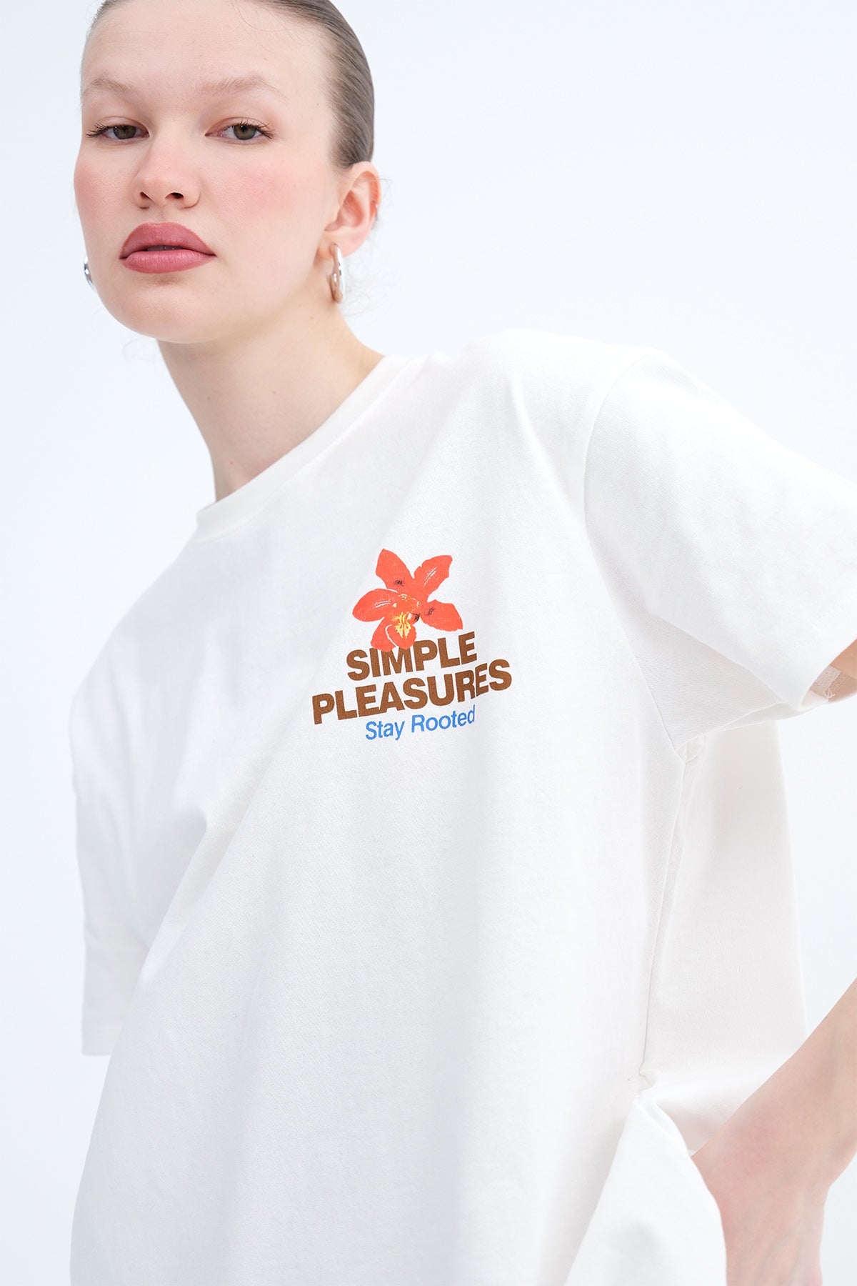 Ecru_Printed-Thick-T-Shirt-addax