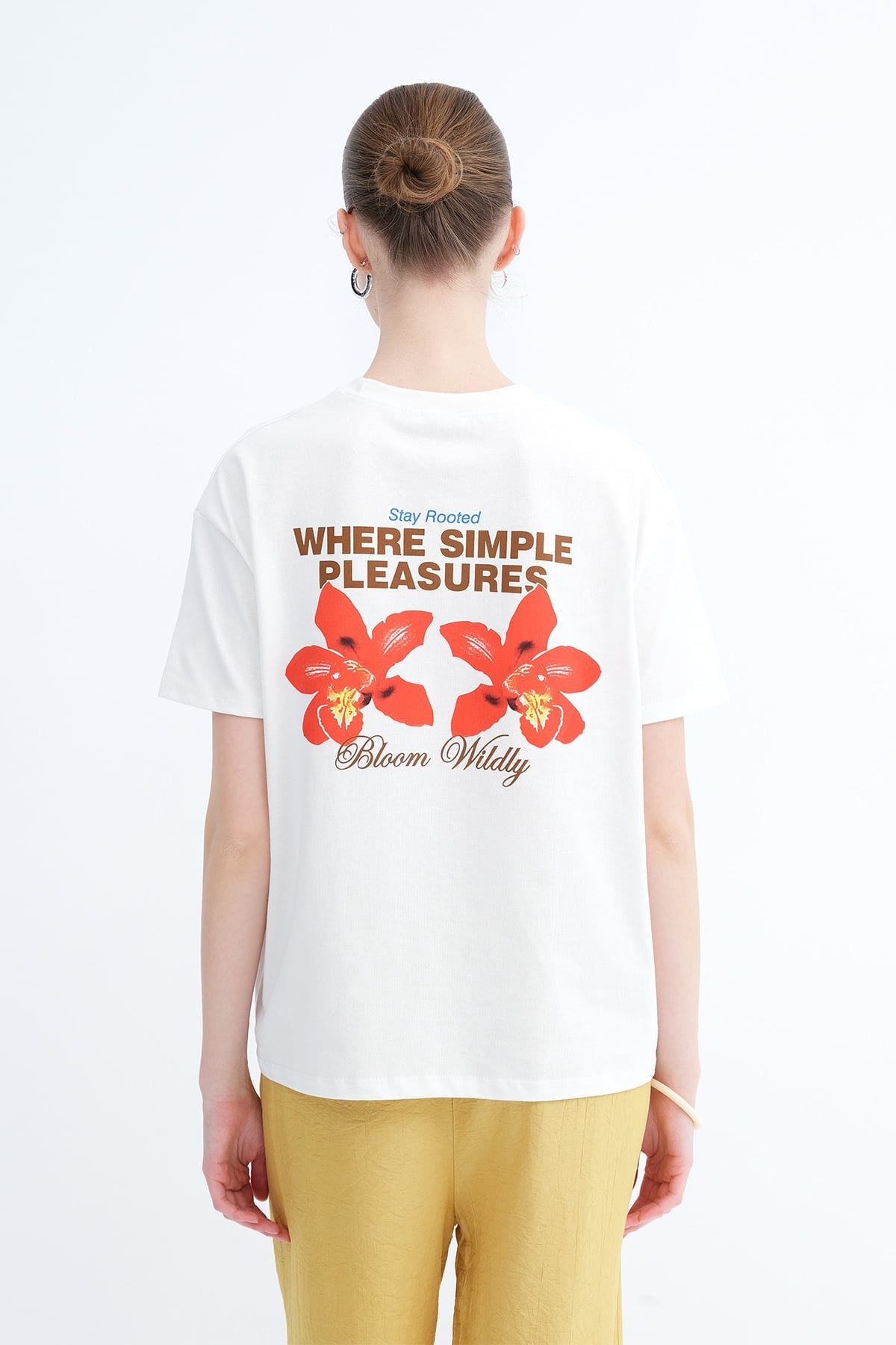 Ecru_Printed-Thick-T-Shirt-addax