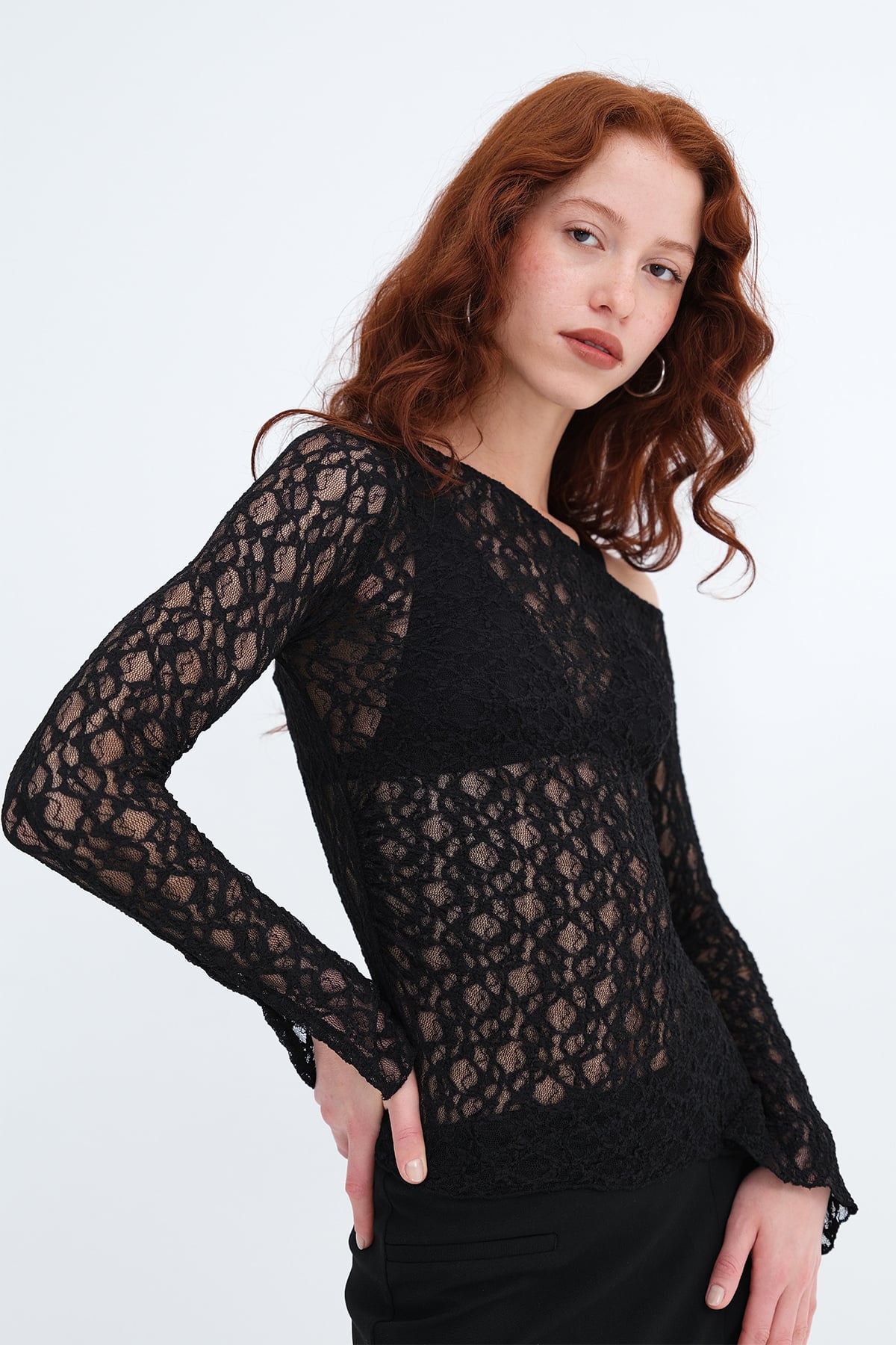 Black_Asymmetric-Cut-Lace-Blouse-addax