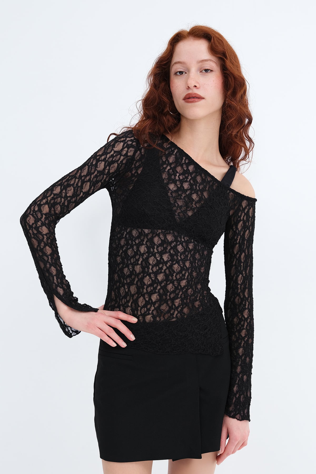 Black_Asymmetric-Cut-Lace-Blouse-addax
