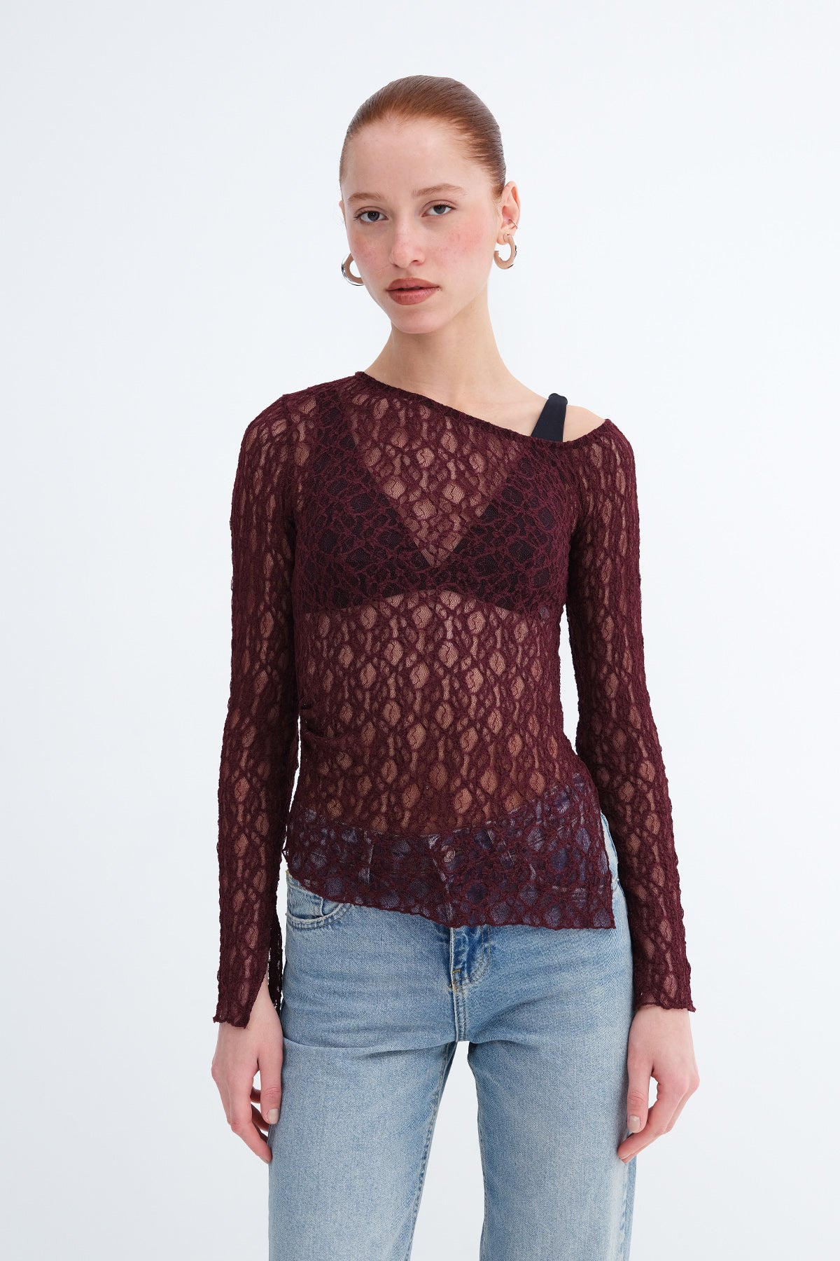 Gardenia_Asymmetric-Cut-Lace-Blouse-addax