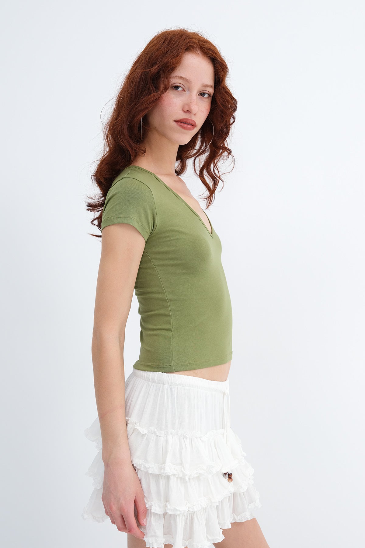 Matcha_V-Neck-Basic-T-shirt-addax