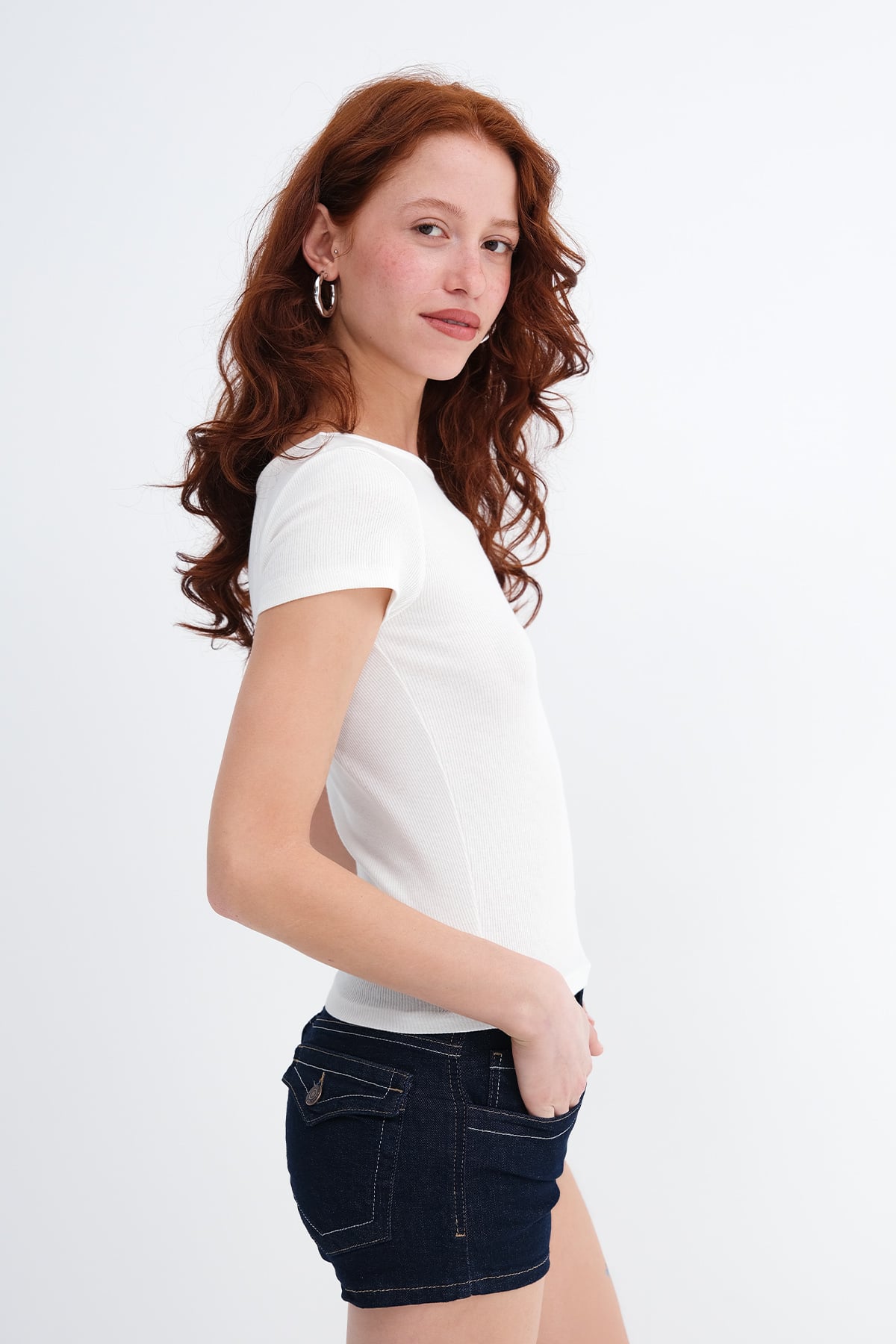 Ecru_Basic-Ribbed-T-shirt-addax