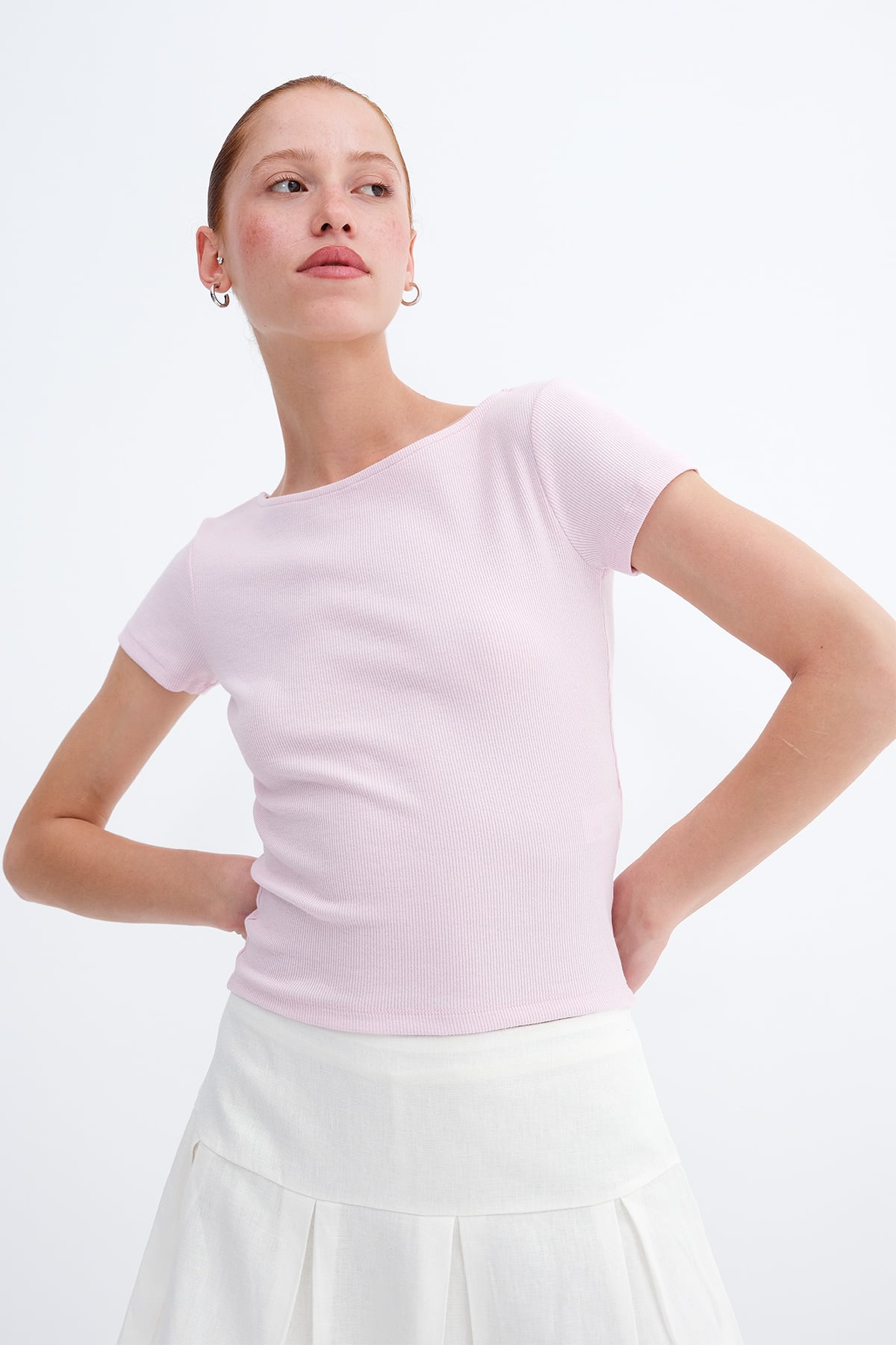 Lotus_Basic-Ribbed-T-shirt-addax