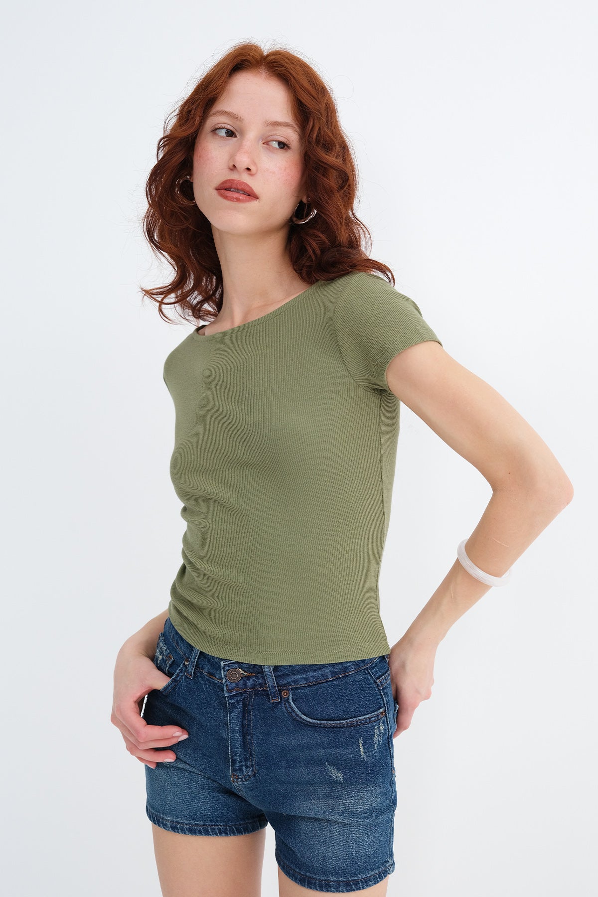 Matcha_Basic-Ribbed-T-shirt-addax