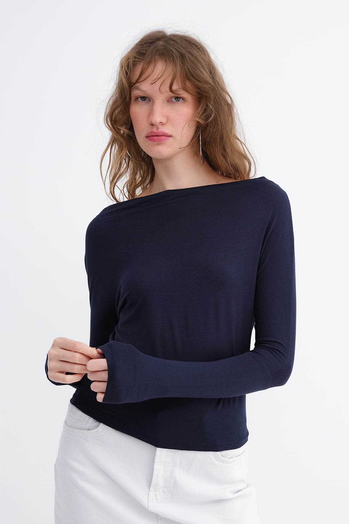 Dark-Night-Blue_Kayık-Yaka-Basic-Bluz-B1888-addax