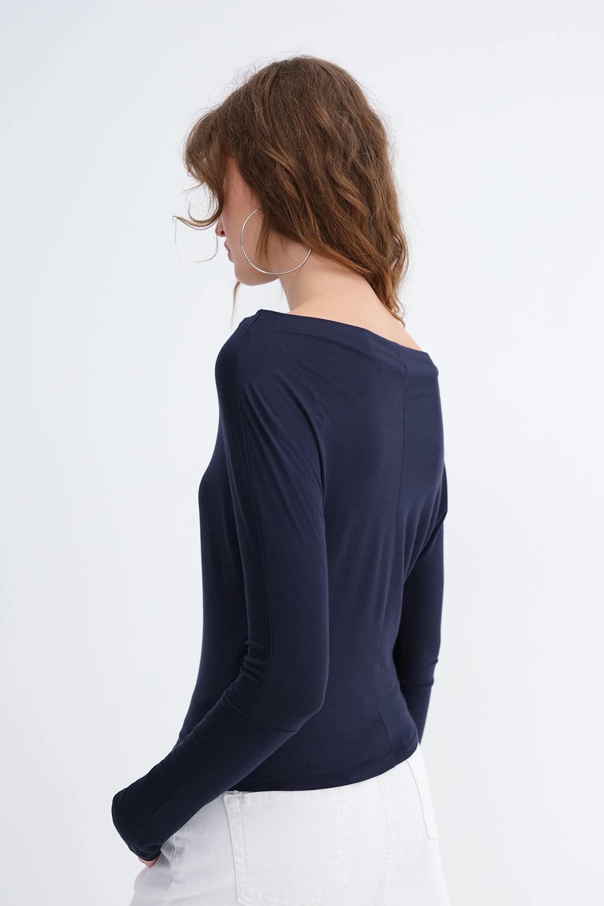 Dark-Night-Blue_Kayık-Yaka-Basic-Bluz-B1888-addax