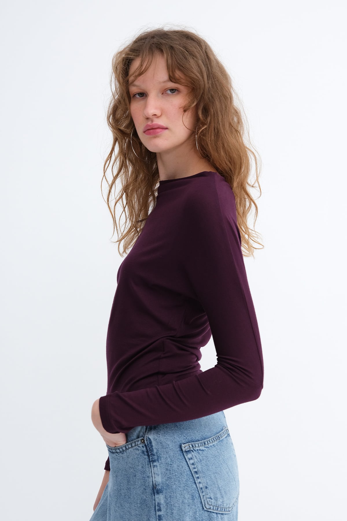 Gardenia_Kayık-Yaka-Basic-Bluz-B1888-addax