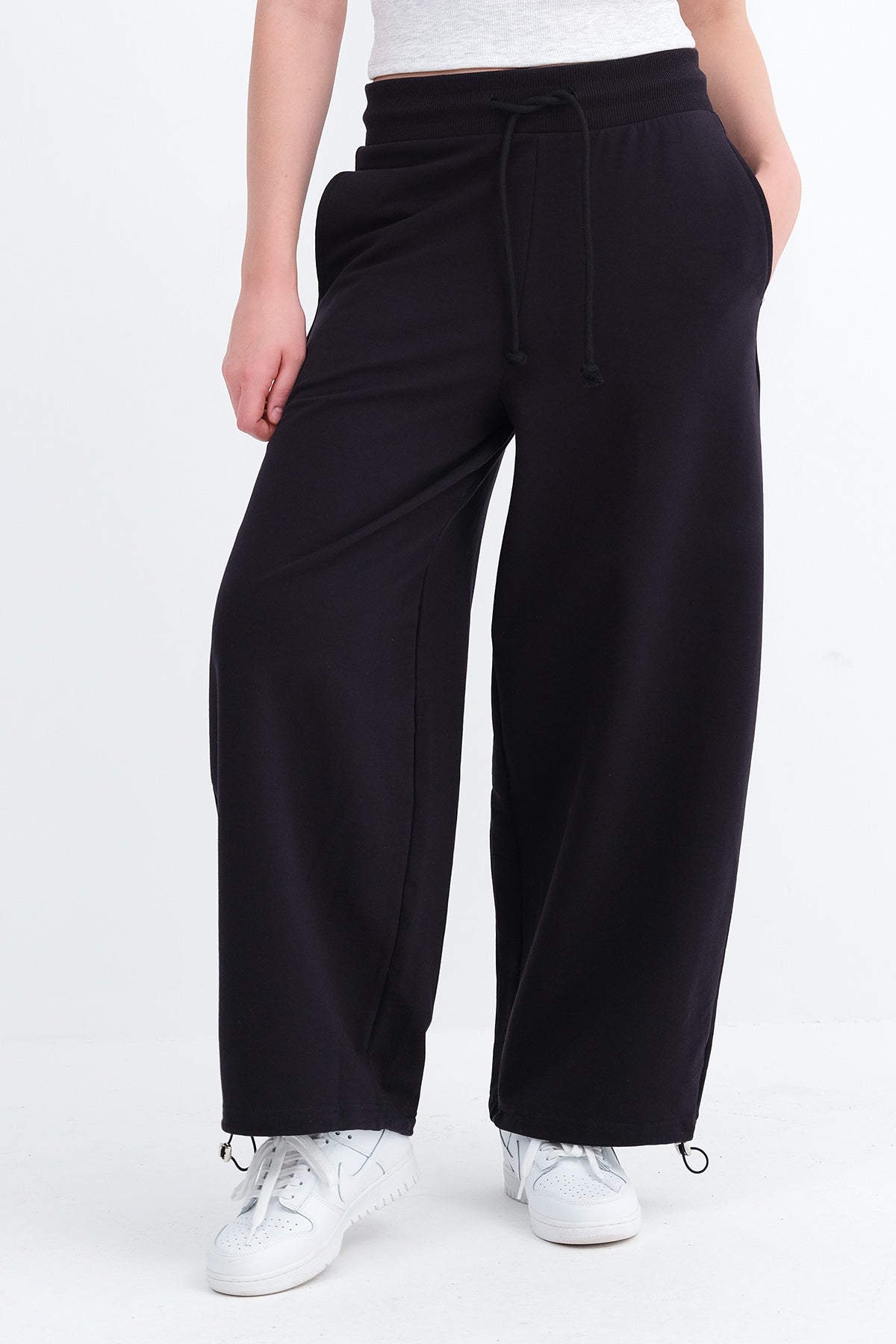 Night-Blue_Elastic-Hem-Sweatpants-addax
