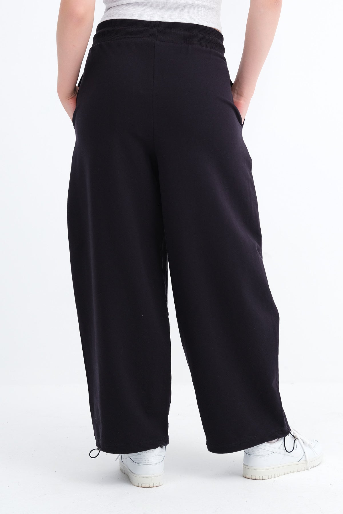 Night-Blue_Elastic-Hem-Sweatpants-addax