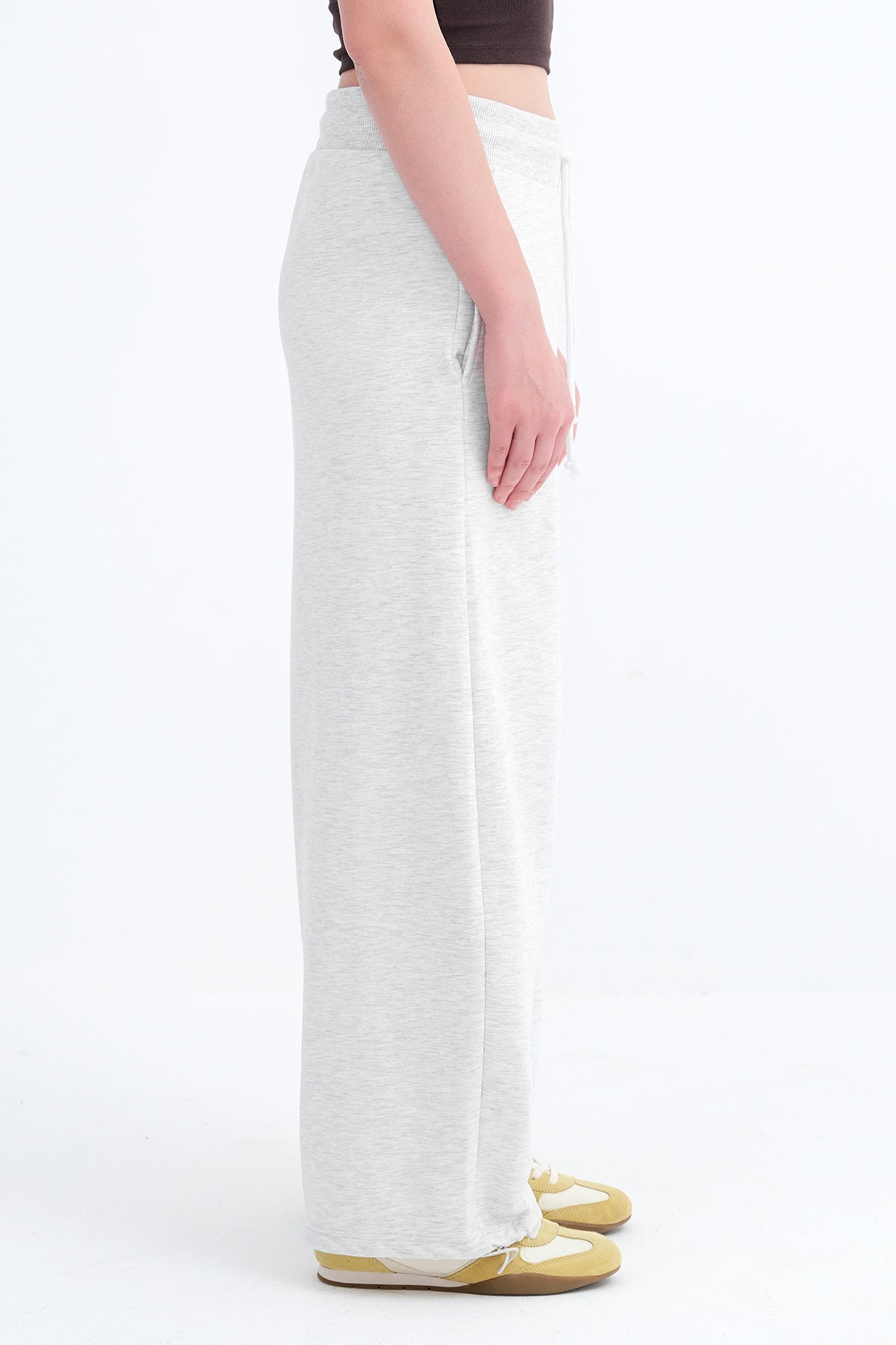 Grey-Melange_Elastic-Hem-Sweatpants-addax