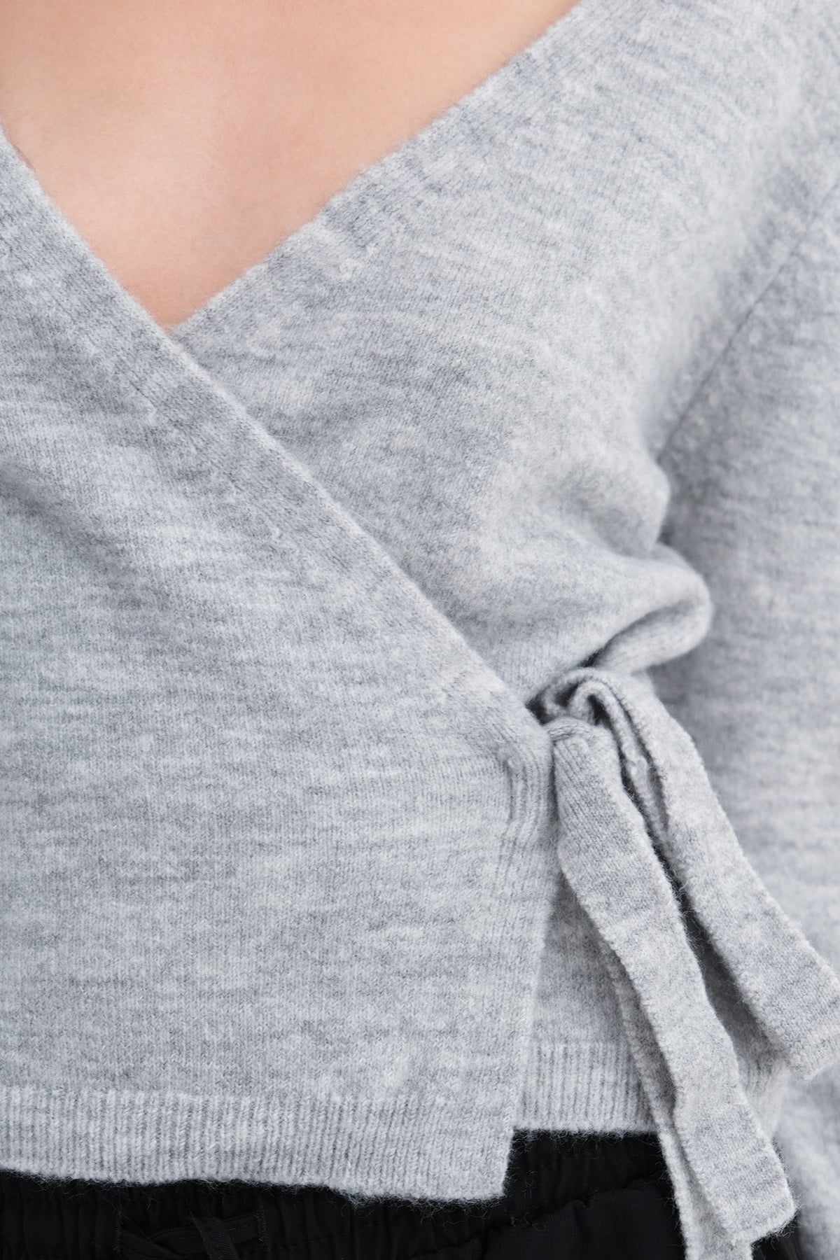 Snow-Melange_Wrap-Tie-Knit-Cardigan-addax