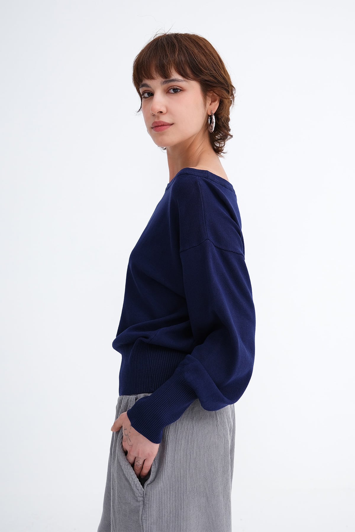Dark-Night-Blue_Boat-Neck-Knit-Top-addax
