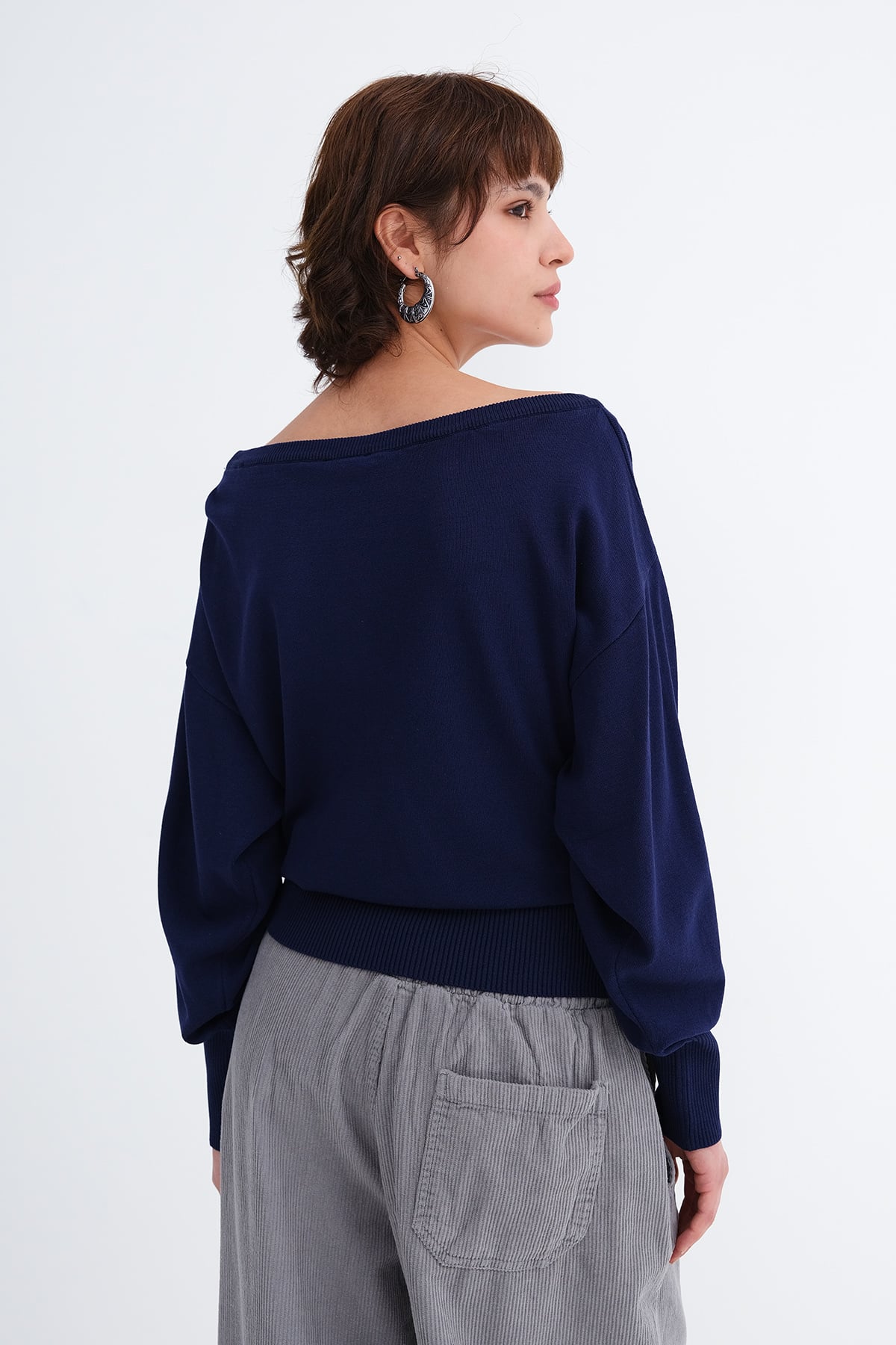 Dark-Night-Blue_Boat-Neck-Knit-Top-addax