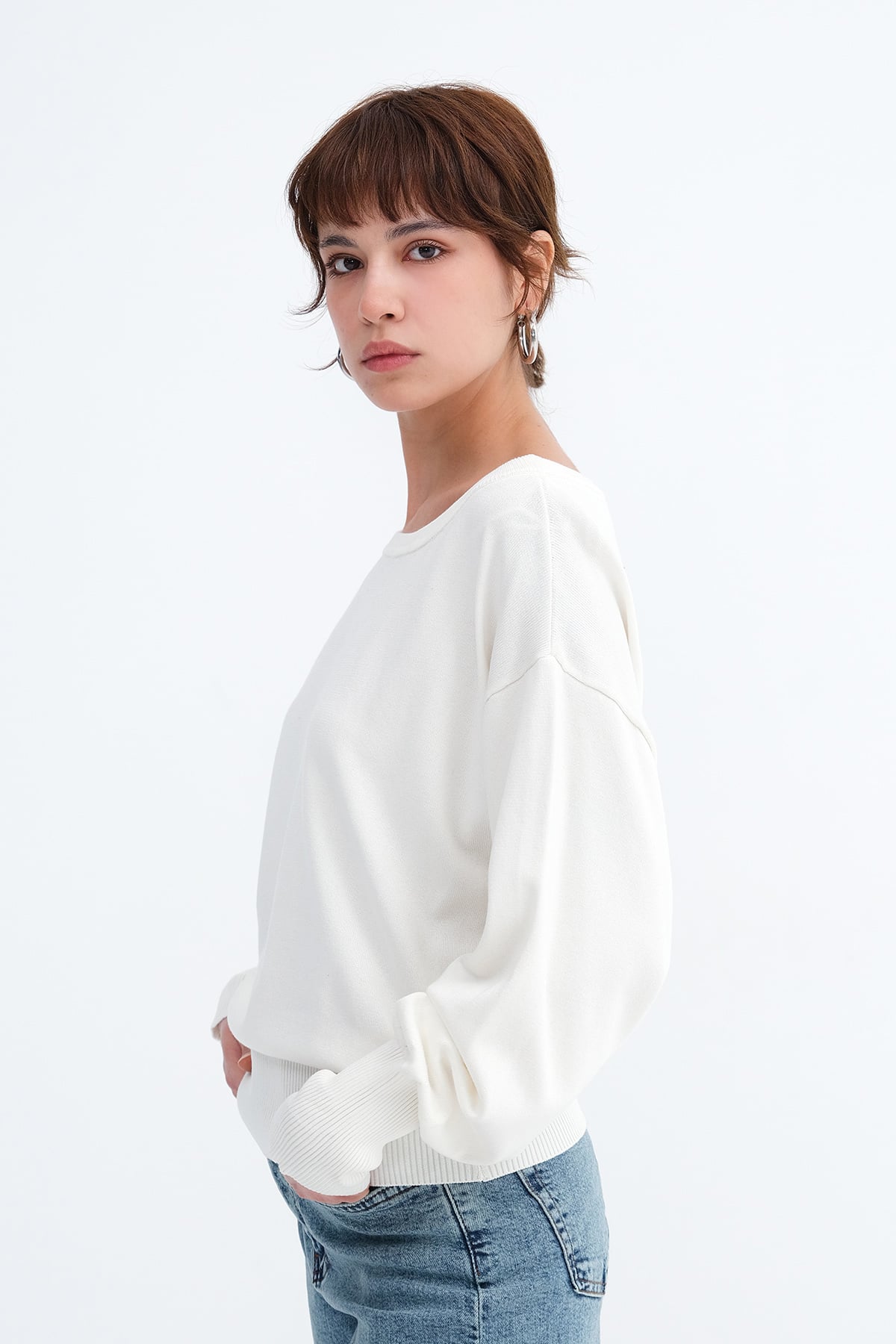 Ecru_Boat-Neck-Knit-Top-addax