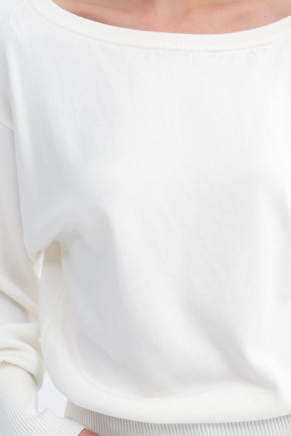 Ecru_Boat-Neck-Knit-Top-addax