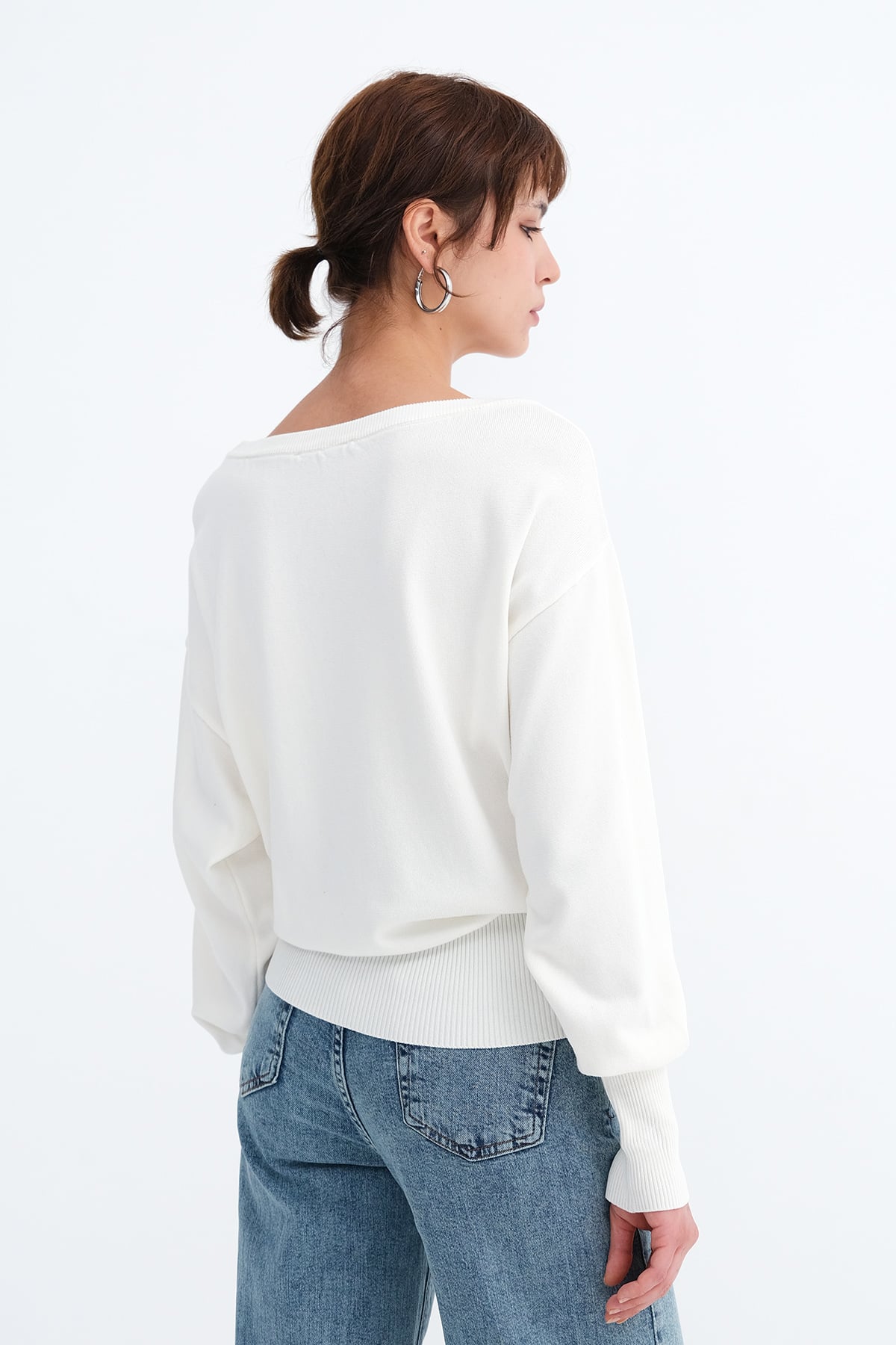 Ecru_Boat-Neck-Knit-Top-addax