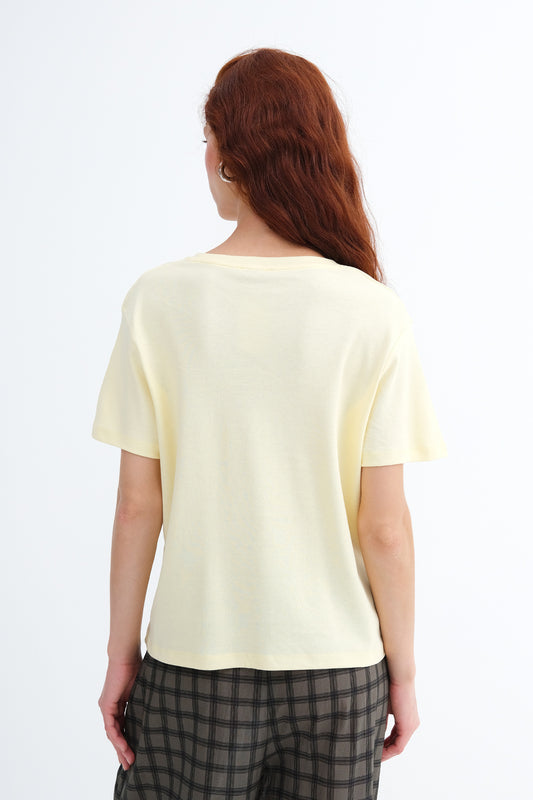 Light-Yellow_Crew-Neck-Basic-T-shirt-addax