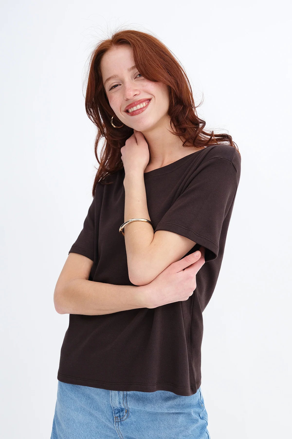 Bitter-Coffee_Crew-Neck-Basic-T-shirt-addax