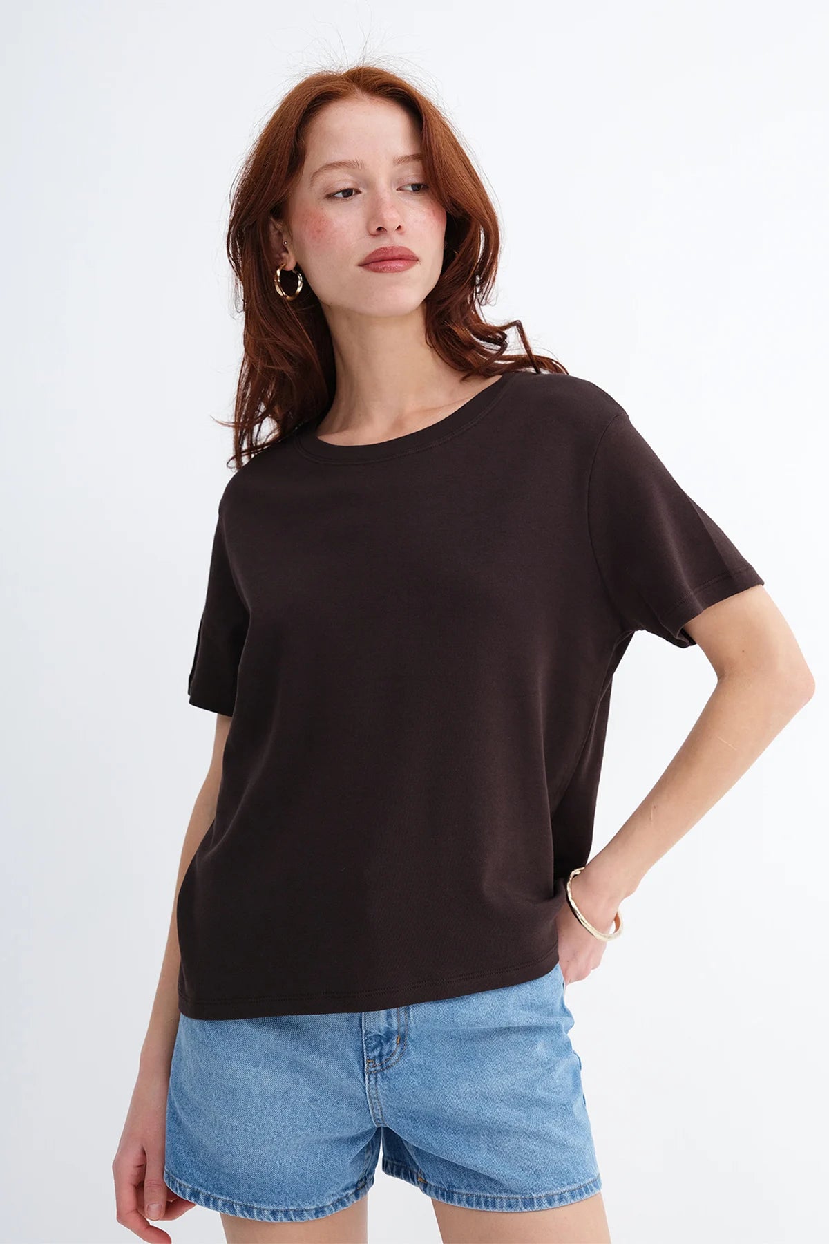 Bitter-Coffee_Crew-Neck-Basic-T-shirt-addax
