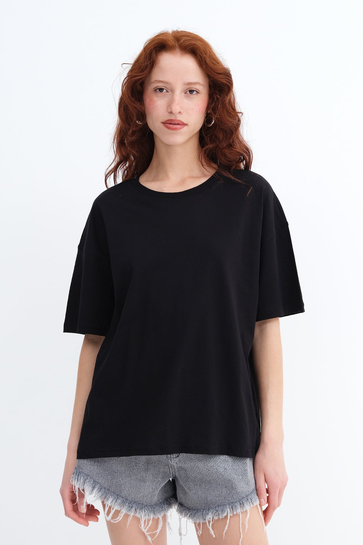 Black_Crew-Neck-Basic-T-shirt-addax