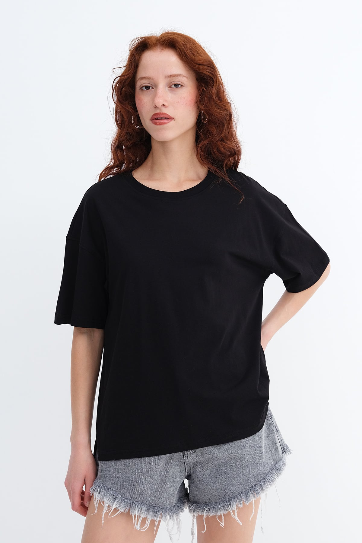 Black_Crew-Neck-Basic-T-shirt-addax