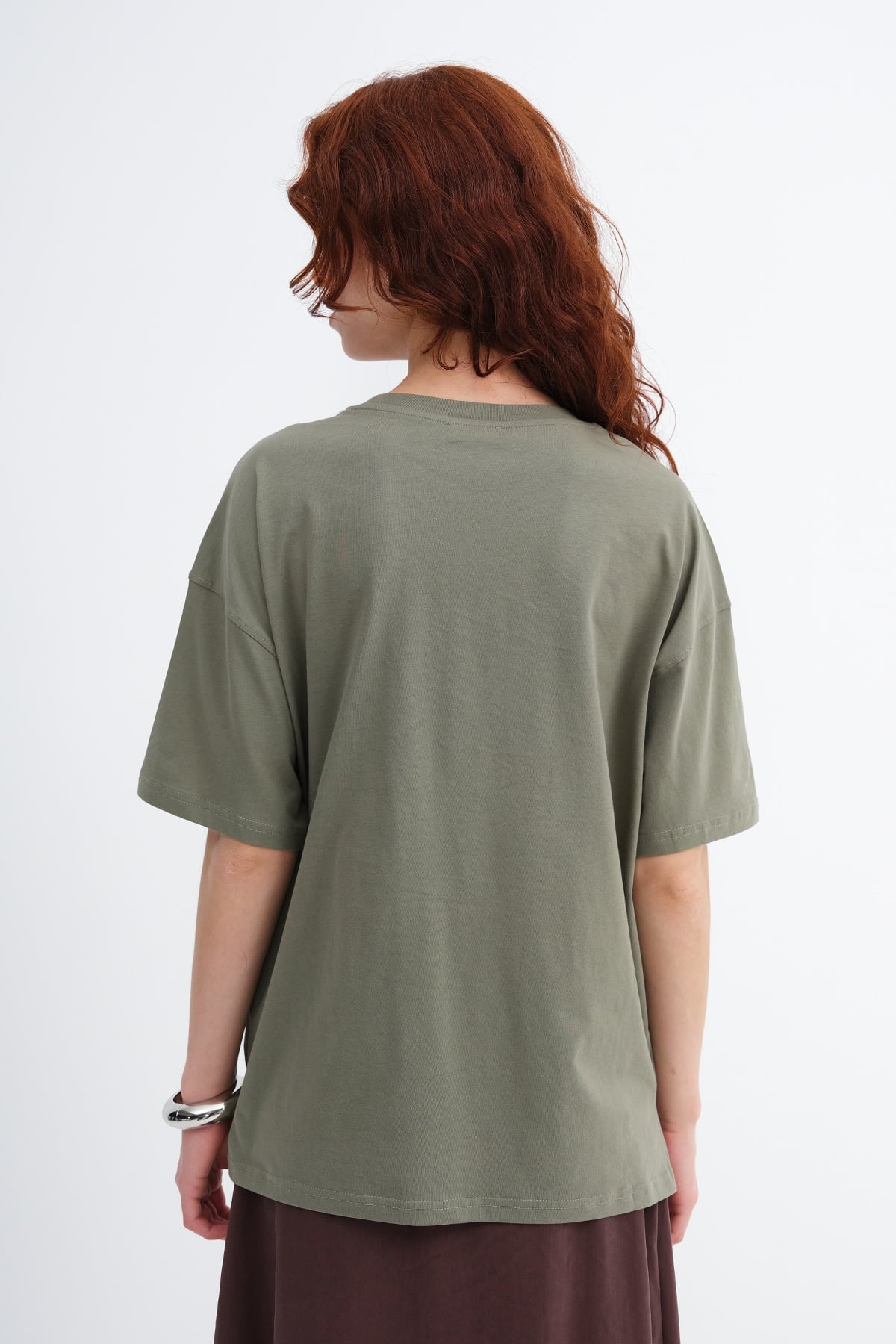 Oil-Green_Crew-Neck-Basic-T-shirt-addax
