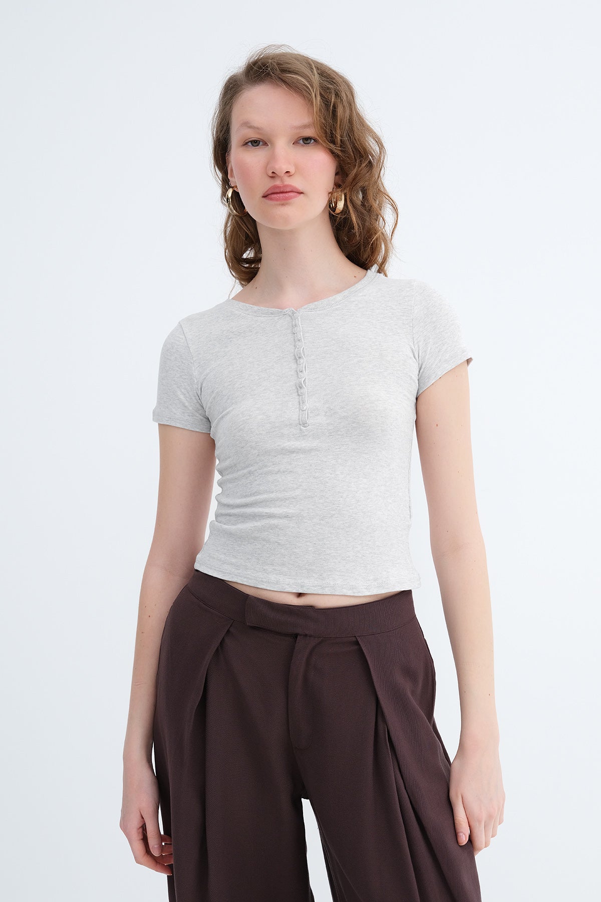 Snow-Melange_Button-Down-Collar-T-shirt-addax
