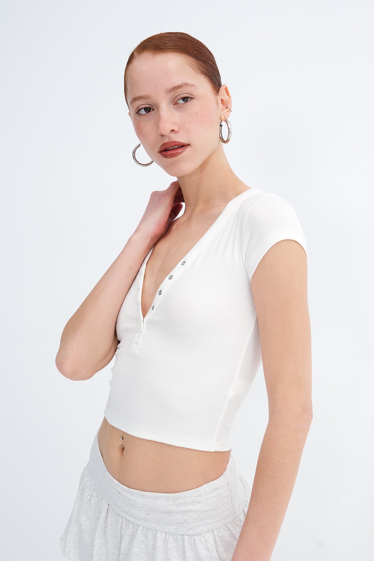 Ecru_Snap-Button-Collar-Modal T-shirt-addax