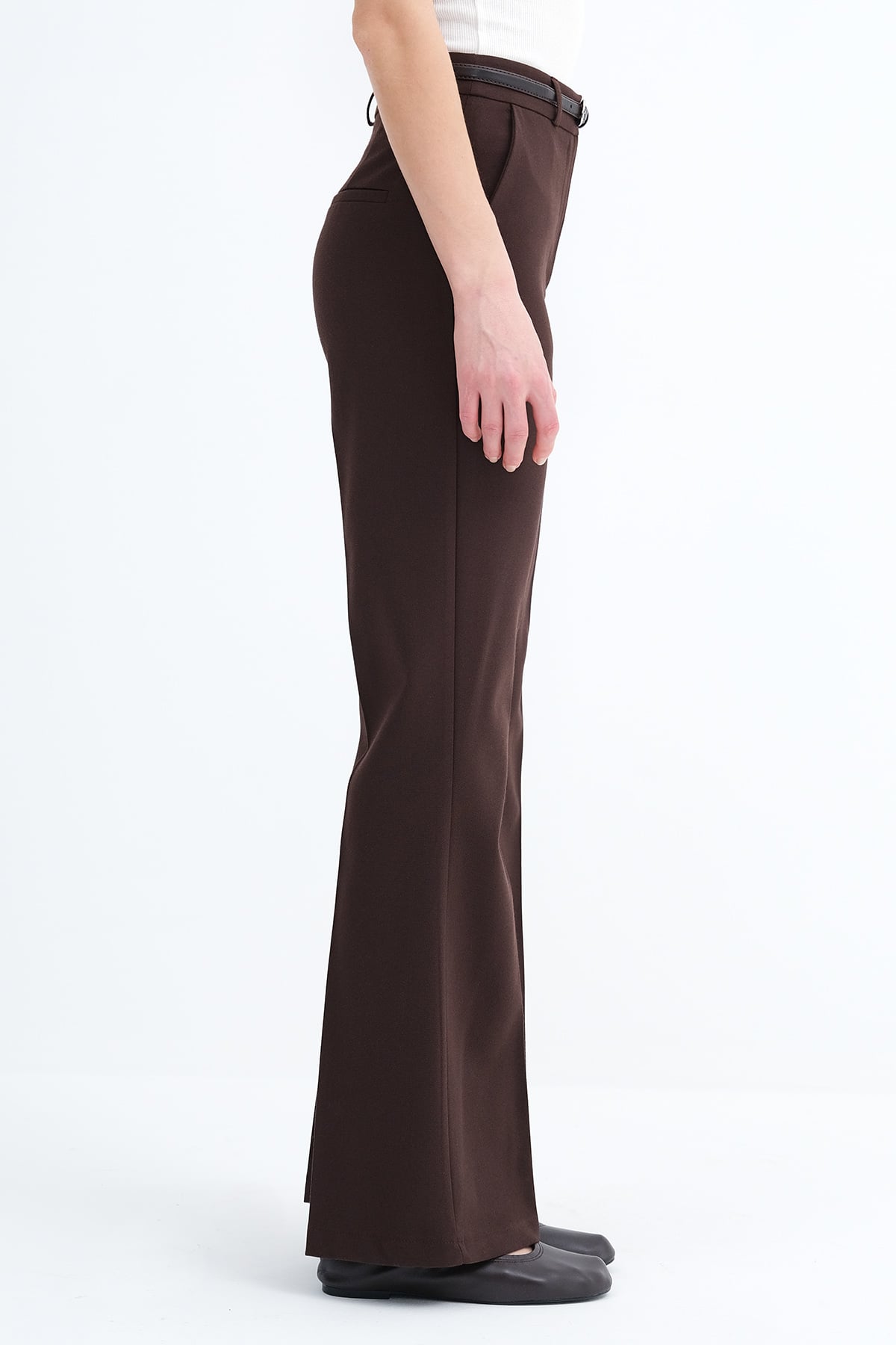 Brown_Belted-Flared-Pants-addax