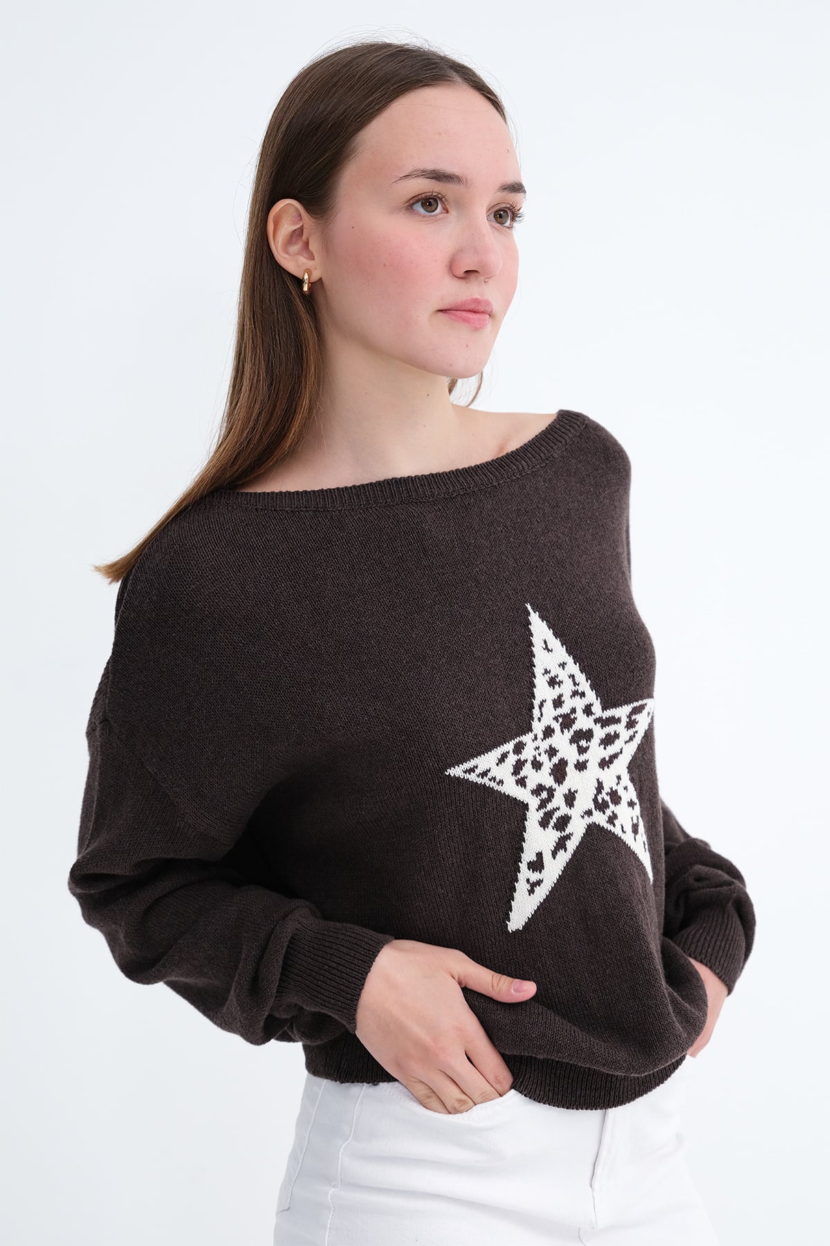 Brown_Boat-Neck-Striped-Knit-Sweater-addax