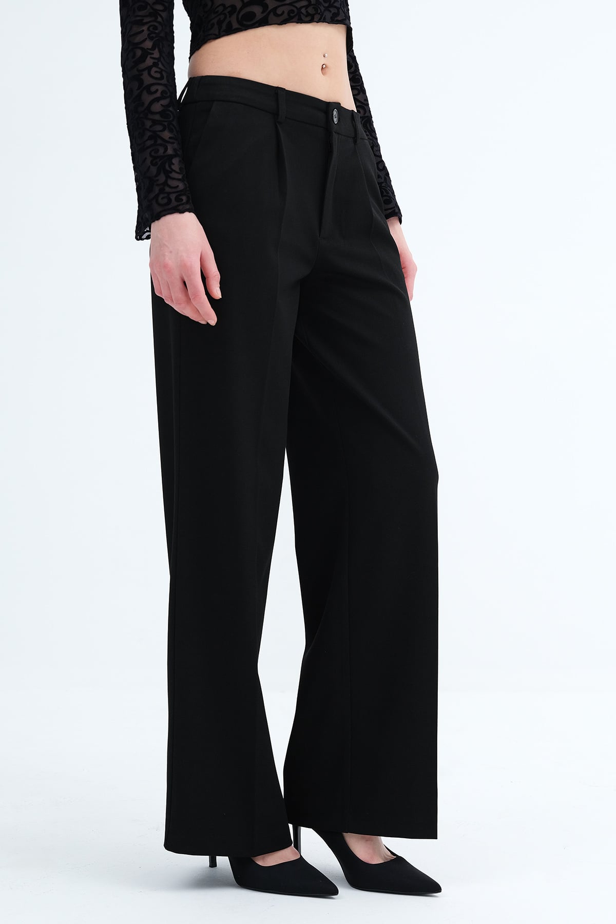 Black_Buttoned-Wide-Leg-Pants-addax