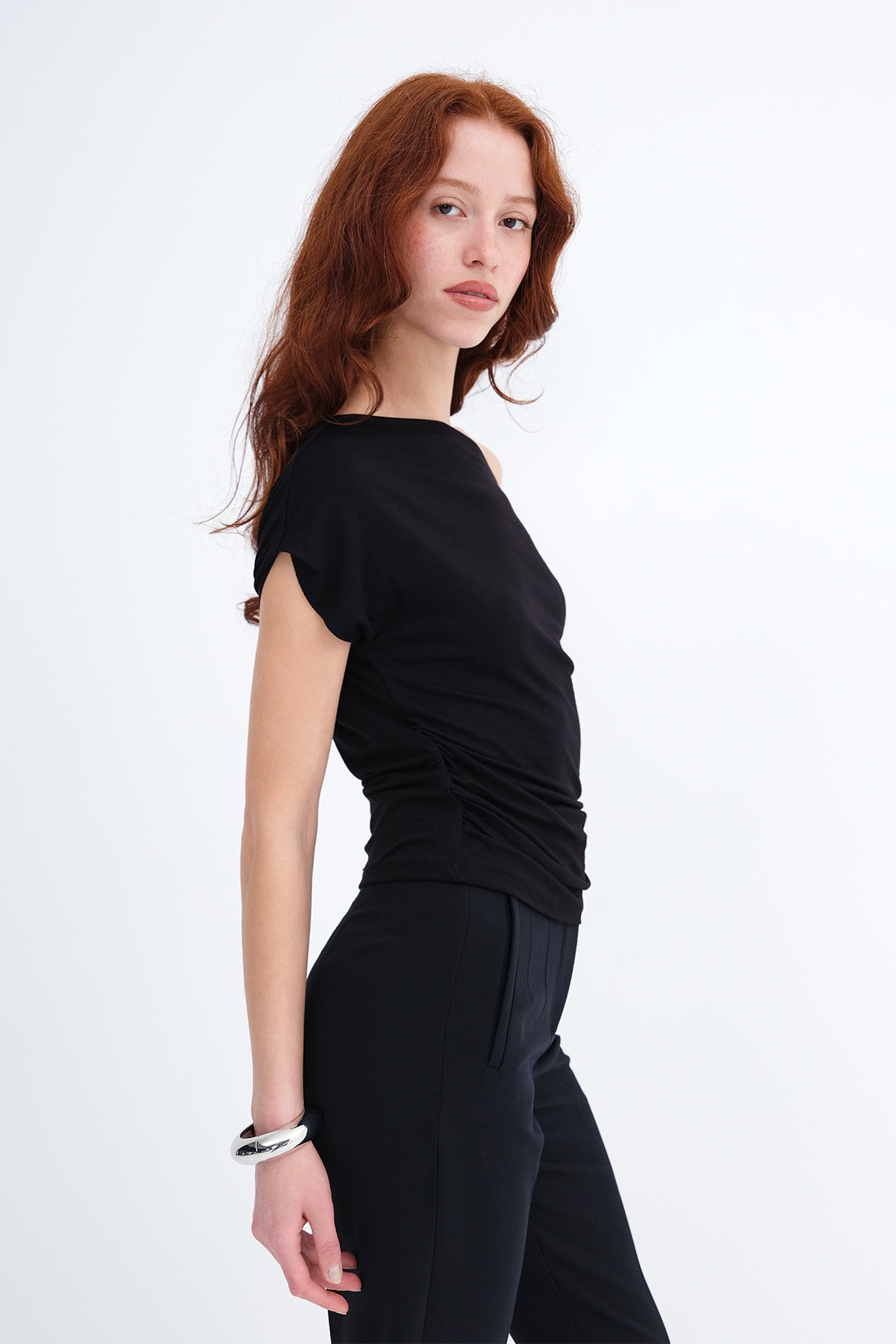 Black_Boat-Neck-Ruched-T-Shirt-addax