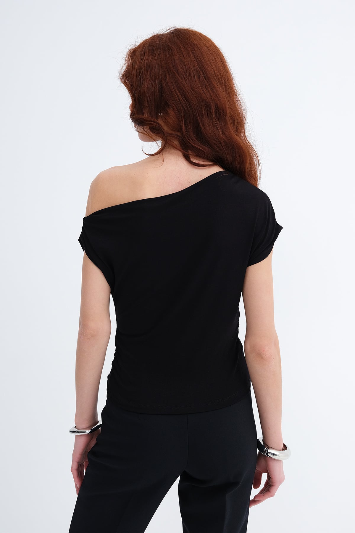 Black_Boat-Neck-Ruched-T-Shirt-addax