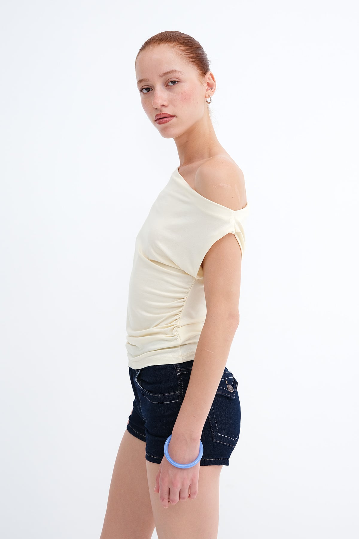 Light-Yellow_Boat-Neck-Ruched-T-Shirt-addax