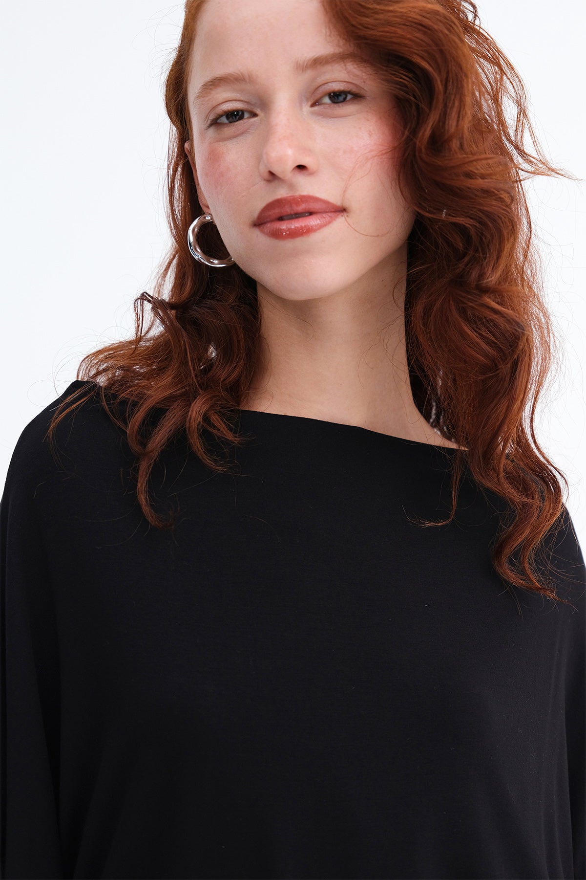 Black_Boat-Neck-Blouse-addax