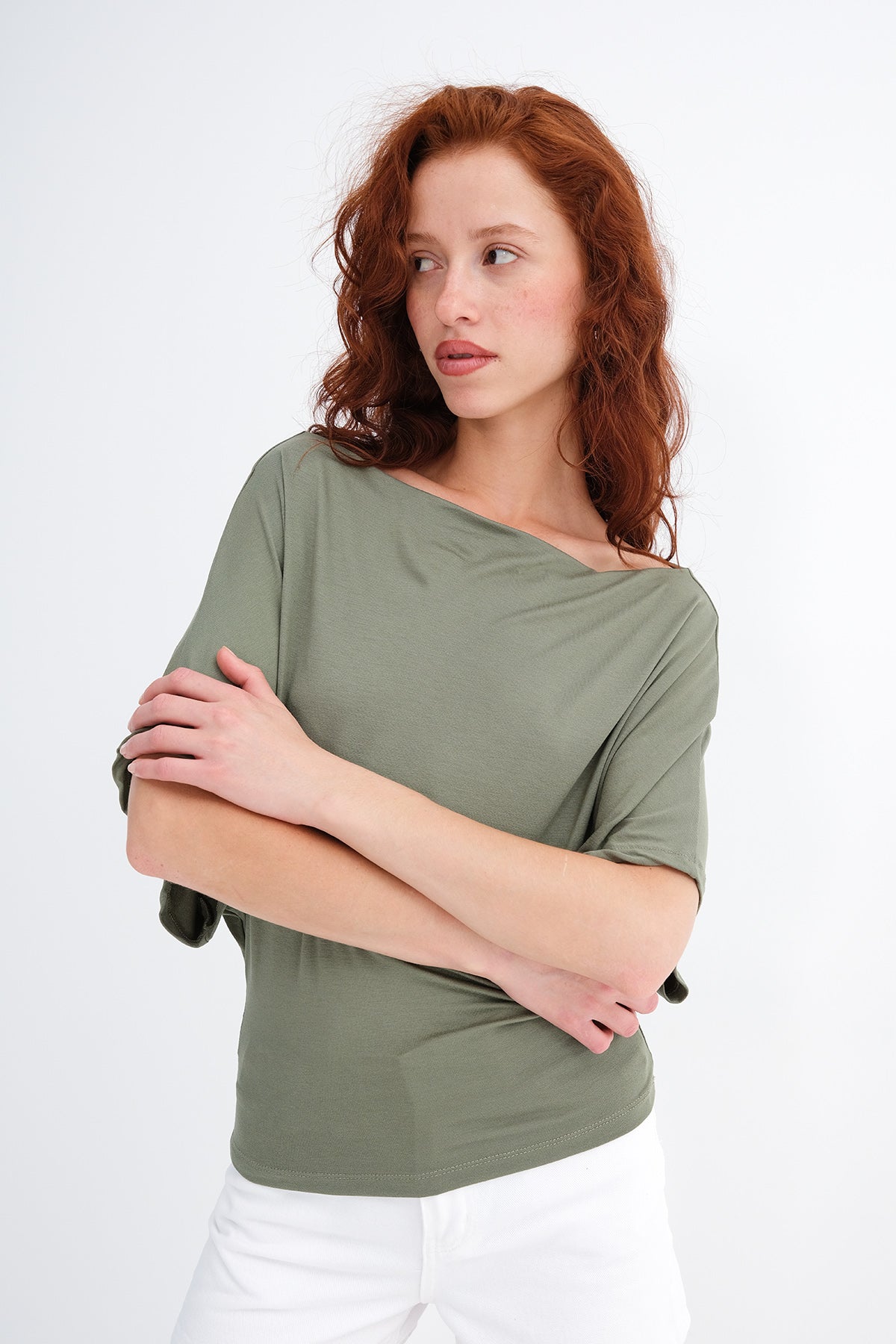 Oil-Green_Boat-Neck-Blouse-addax