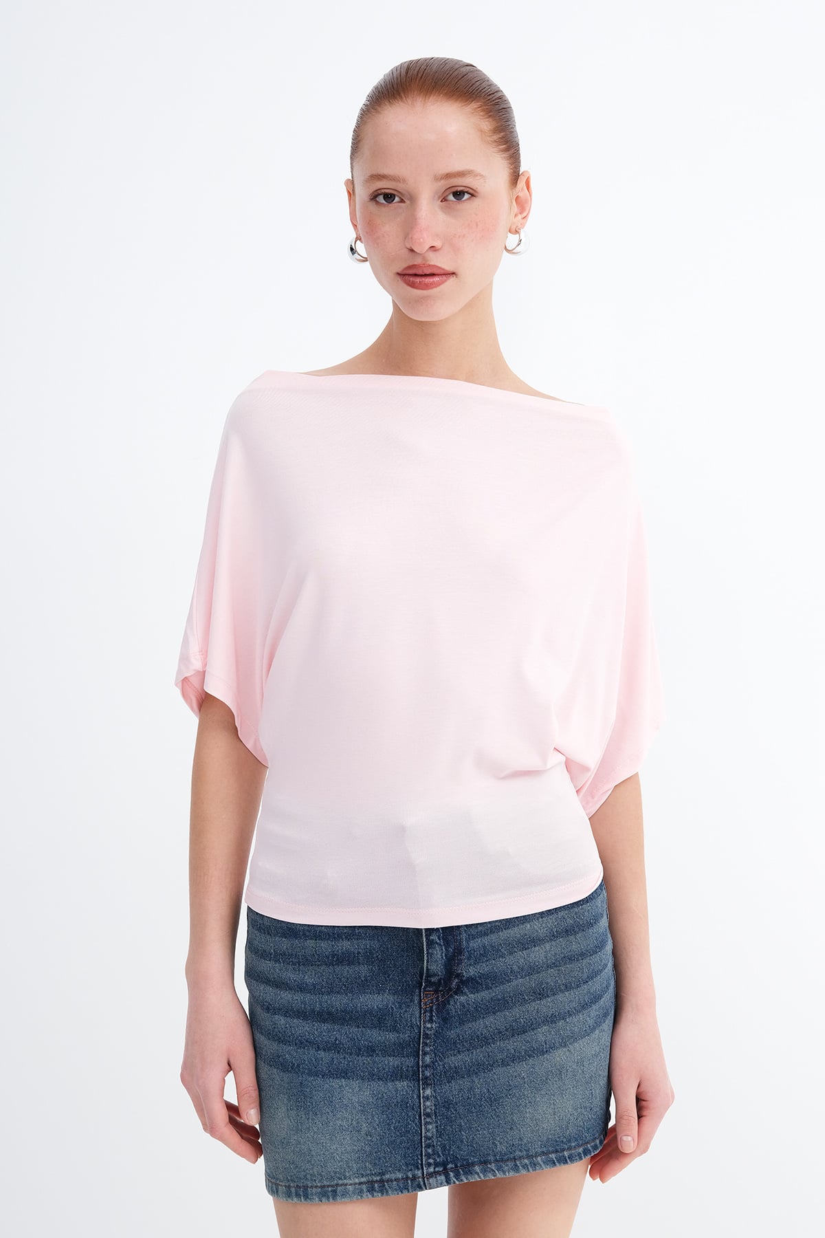 Lotus_Boat-Neck-Blouse-addax