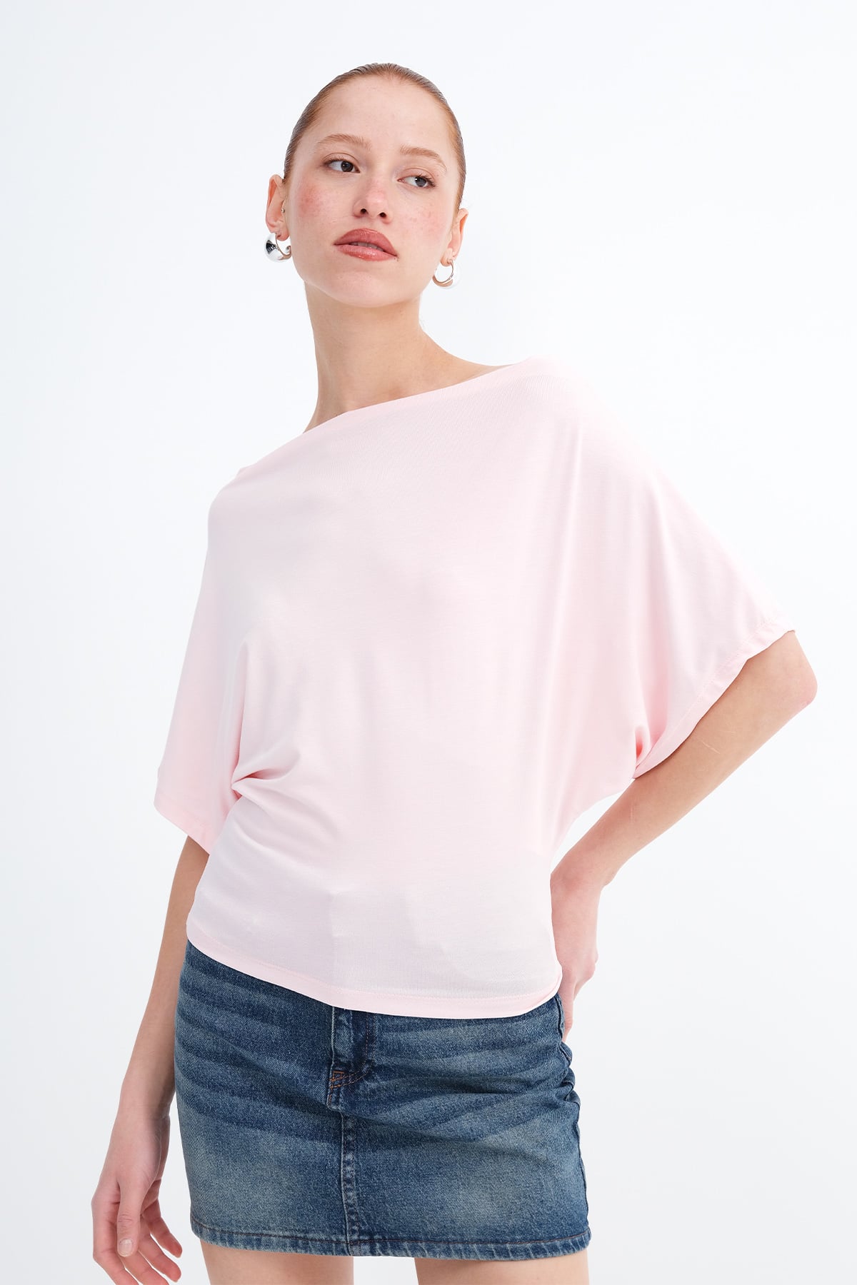Lotus_Boat-Neck-Blouse-addax