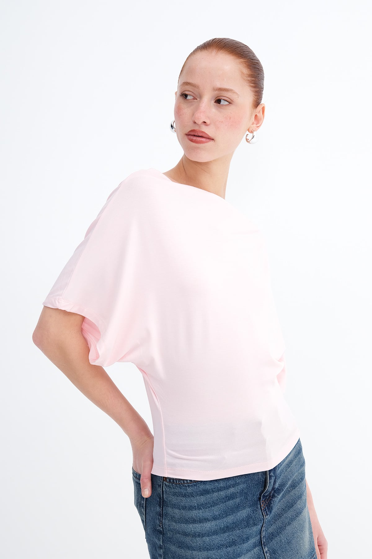 Lotus_Boat-Neck-Blouse-addax