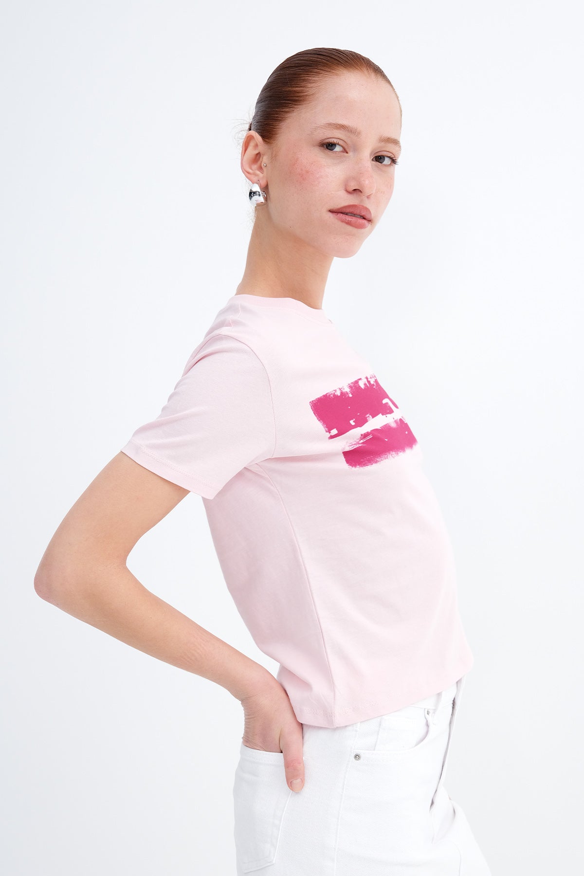 Lotus_Printed-T-Shirt-addax
