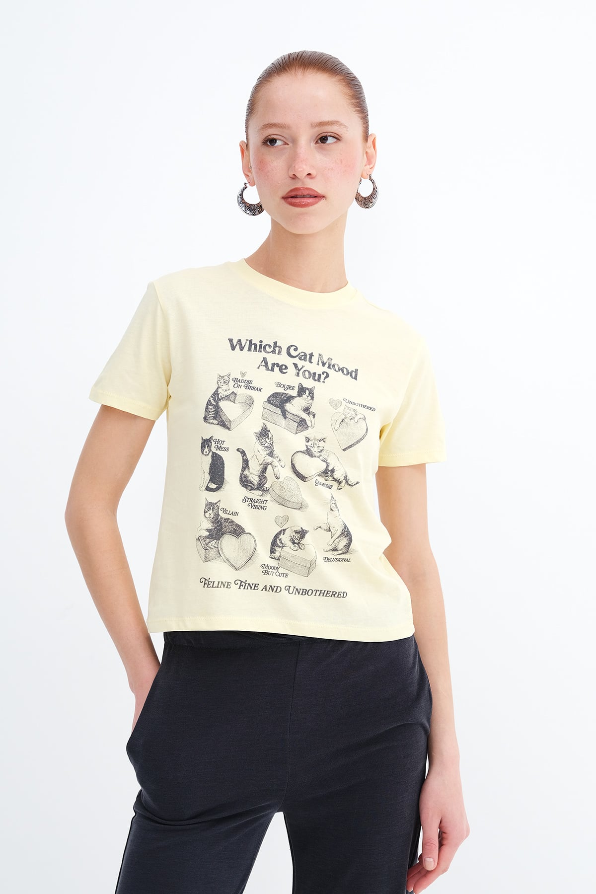 Light-Yellow_Cat-Print-T-Shirt-addax