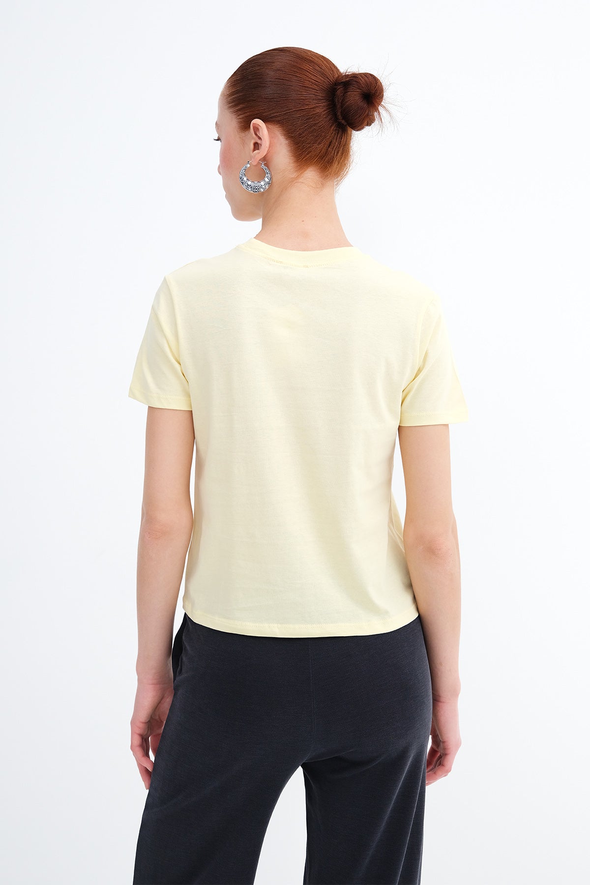 Light-Yellow_Cat-Print-T-Shirt-addax