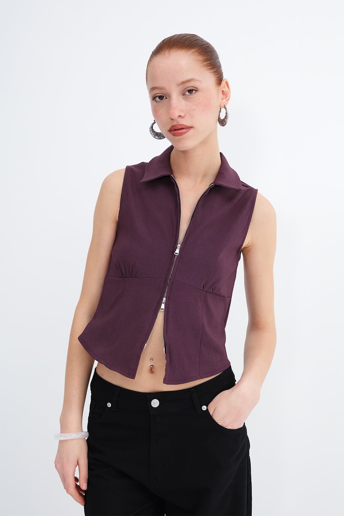 Gardenia_Sleeveless-Zip-Up-Shirt-addax
