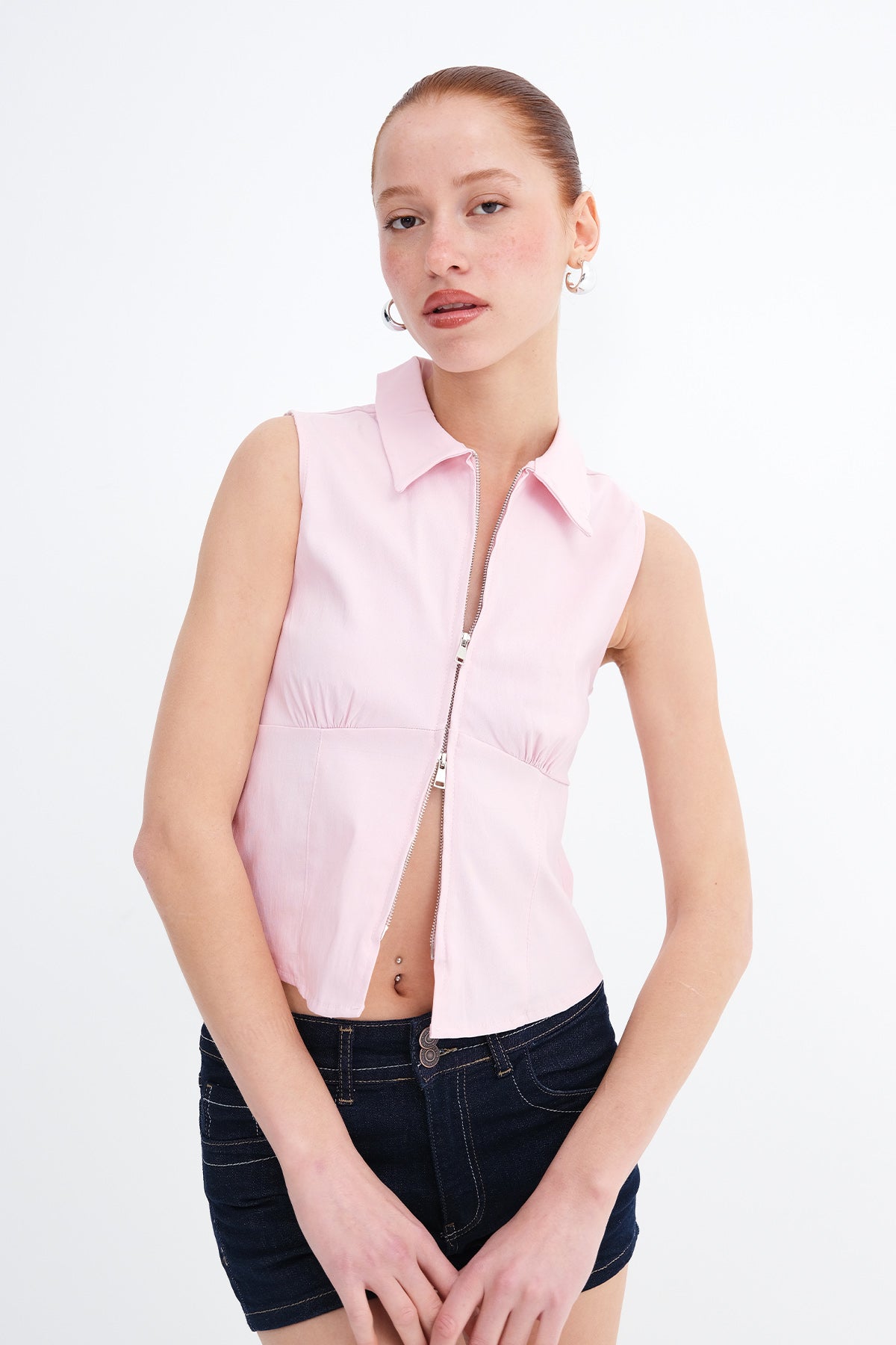Lotus_Sleeveless-Zip-Up-Shirt-addax
