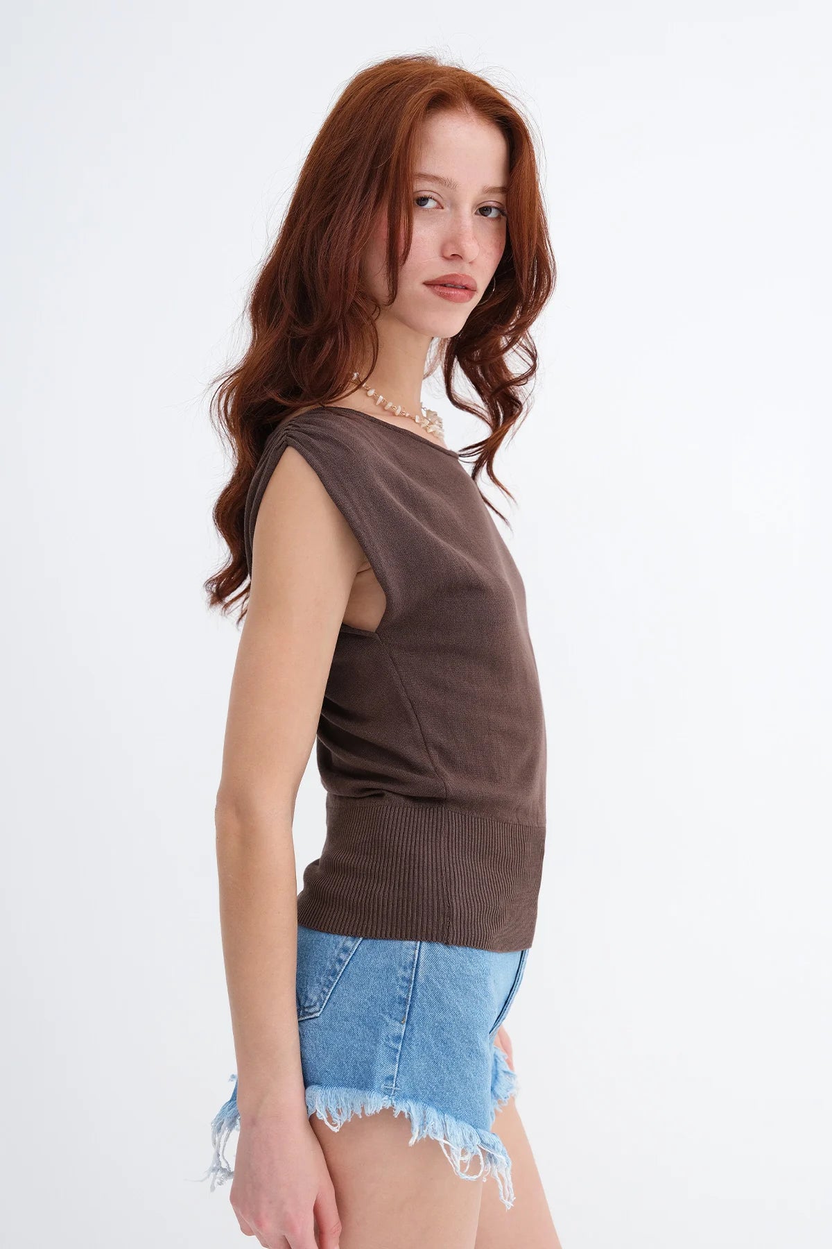Boat Neck Knit Blouse