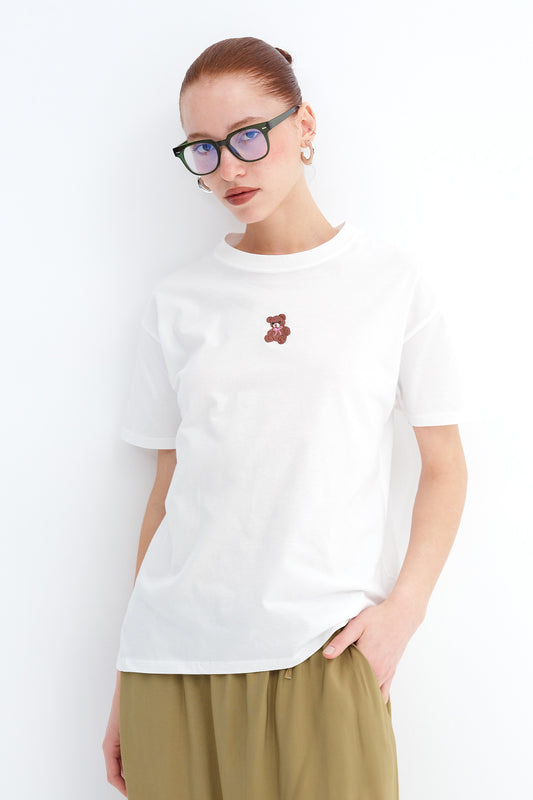Ecru_Teddy-Bear-Embroidered-T-shirt-addax