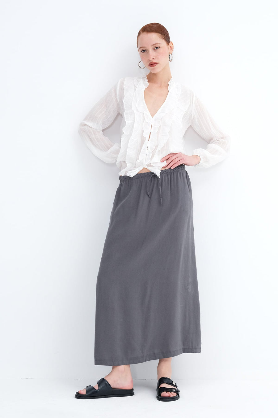 Charcoal_Elastic-Waist-Long-Skirt-addax